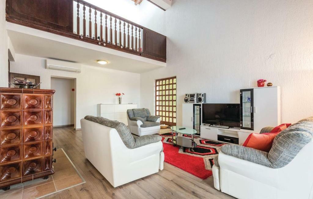 Villa Nino Lovran Bagian luar foto