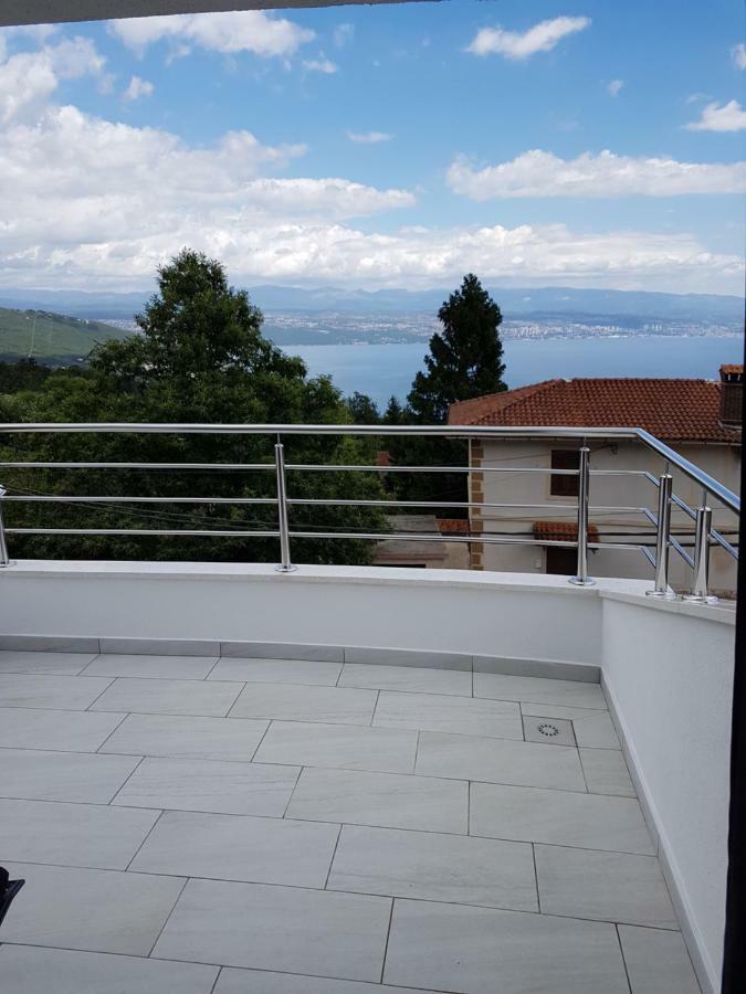 Villa Nino Lovran Bagian luar foto