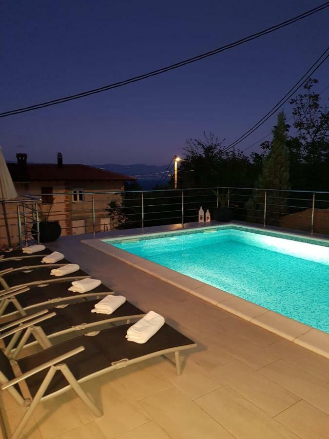 Villa Nino Lovran Bagian luar foto